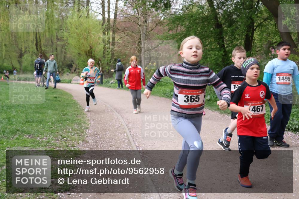19.04.2026 - Hammer Lauf Lena Gebhardt http://msf.ph/oto/9562958 19.04.2026 09:28:50 Laufen 776, 16, 365, 16, 12, 16, 467, 16, 1495 meine-sportfotos.de