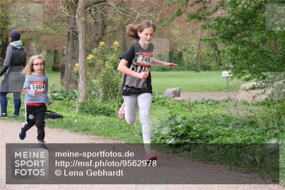 19.04.2026 - Hammer Lauf Lena Gebhardt http://msf.ph/oto/9562978 19.04.2026 09:29:06 Laufen 16, 1464, 746 meine-sportfotos.de
