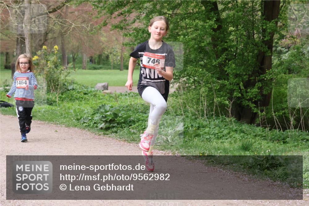 19.04.2026 - Hammer Lauf Lena Gebhardt http://msf.ph/oto/9562982 19.04.2026 09:29:07 Laufen 1464, 16, 746 meine-sportfotos.de