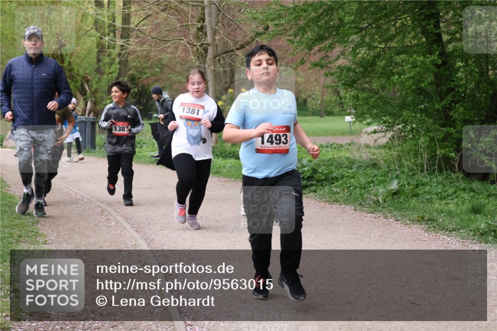 19.04.2026 - Hammer Lauf Lena Gebhardt http://msf.ph/oto/9563015 19.04.2026 09:29:33 Laufen 138, 1381, 1493 meine-sportfotos.de