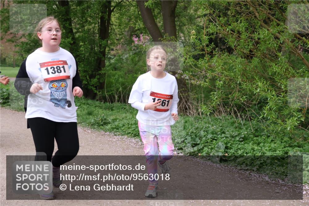19.04.2026 - Hammer Lauf Lena Gebhardt http://msf.ph/oto/9563018 19.04.2026 09:29:35 Laufen 16, 1381, 16, 1361 meine-sportfotos.de