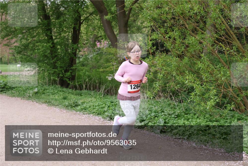 19.04.2026 - Hammer Lauf Lena Gebhardt http://msf.ph/oto/9563035 19.04.2026 09:30:37 Laufen 16, 1264 meine-sportfotos.de