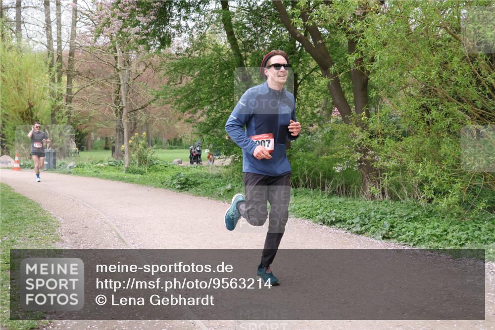 19.04.2026 - Hammer Lauf Lena Gebhardt http://msf.ph/oto/9563214 19.04.2026 10:06:13 Laufen 1775, 2007 meine-sportfotos.de