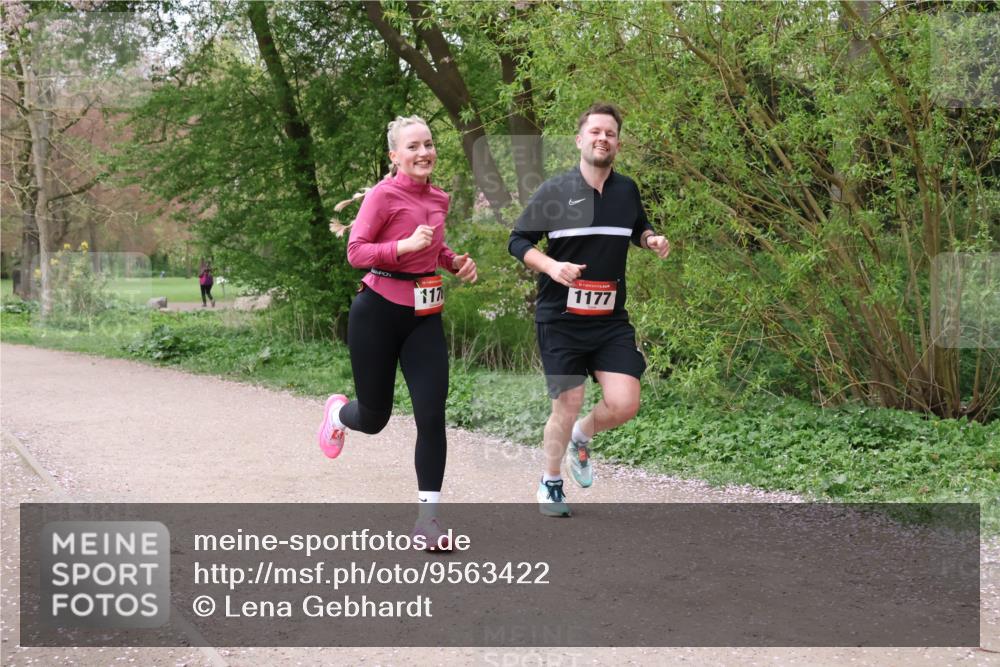 19.04.2026 - Hammer Lauf Lena Gebhardt http://msf.ph/oto/9563422 19.04.2026 10:09:02 Laufen 17, 16, 1177 meine-sportfotos.de