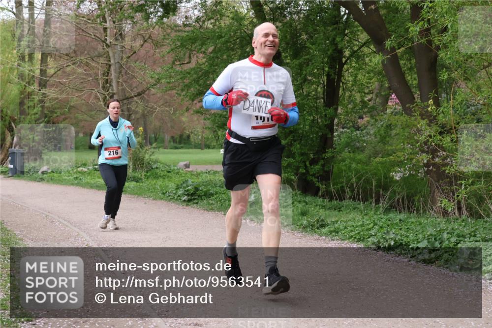 19.04.2026 - Hammer Lauf Lena Gebhardt http://msf.ph/oto/9563541 19.04.2026 10:10:43 Laufen 216 meine-sportfotos.de