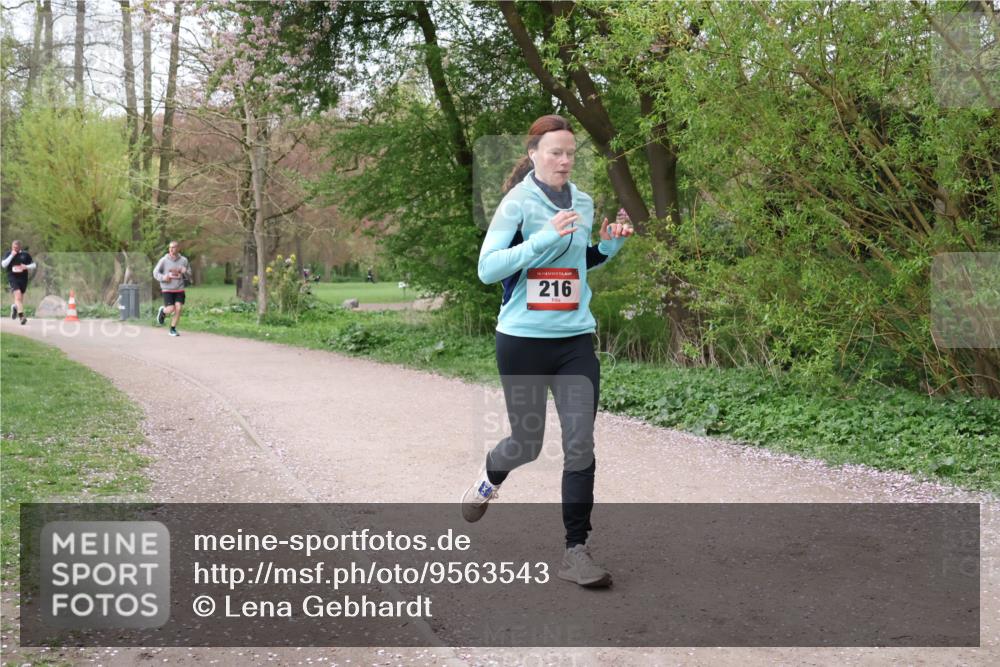 19.04.2026 - Hammer Lauf Lena Gebhardt http://msf.ph/oto/9563543 19.04.2026 10:10:45 Laufen 16, 216 meine-sportfotos.de