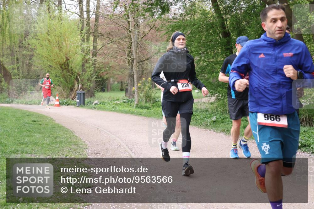 19.04.2026 - Hammer Lauf Lena Gebhardt http://msf.ph/oto/9563566 19.04.2026 10:10:58 Laufen 86, 1124, 228, 966 meine-sportfotos.de