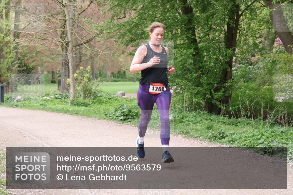 19.04.2026 - Hammer Lauf Lena Gebhardt http://msf.ph/oto/9563579 19.04.2026 10:11:09 Laufen 16, 1708 meine-sportfotos.de