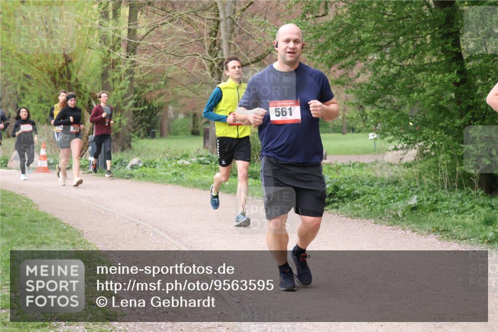 19.04.2026 - Hammer Lauf Lena Gebhardt http://msf.ph/oto/9563595 19.04.2026 10:11:19 Laufen 1247, 190, 813, 561 meine-sportfotos.de