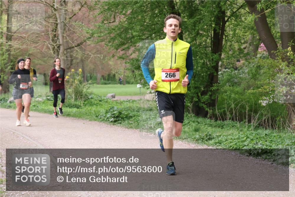 19.04.2026 - Hammer Lauf Lena Gebhardt http://msf.ph/oto/9563600 19.04.2026 10:11:21 Laufen 813, 266 meine-sportfotos.de