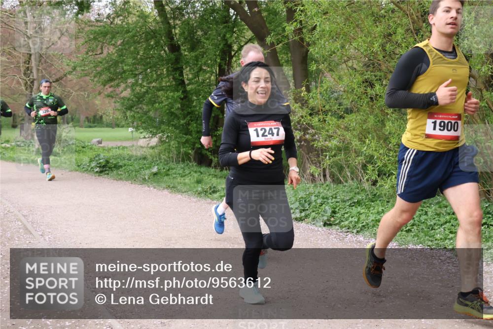 19.04.2026 - Hammer Lauf Lena Gebhardt http://msf.ph/oto/9563612 19.04.2026 10:11:26 Laufen 320, 16, 1247, 16, 1900 meine-sportfotos.de