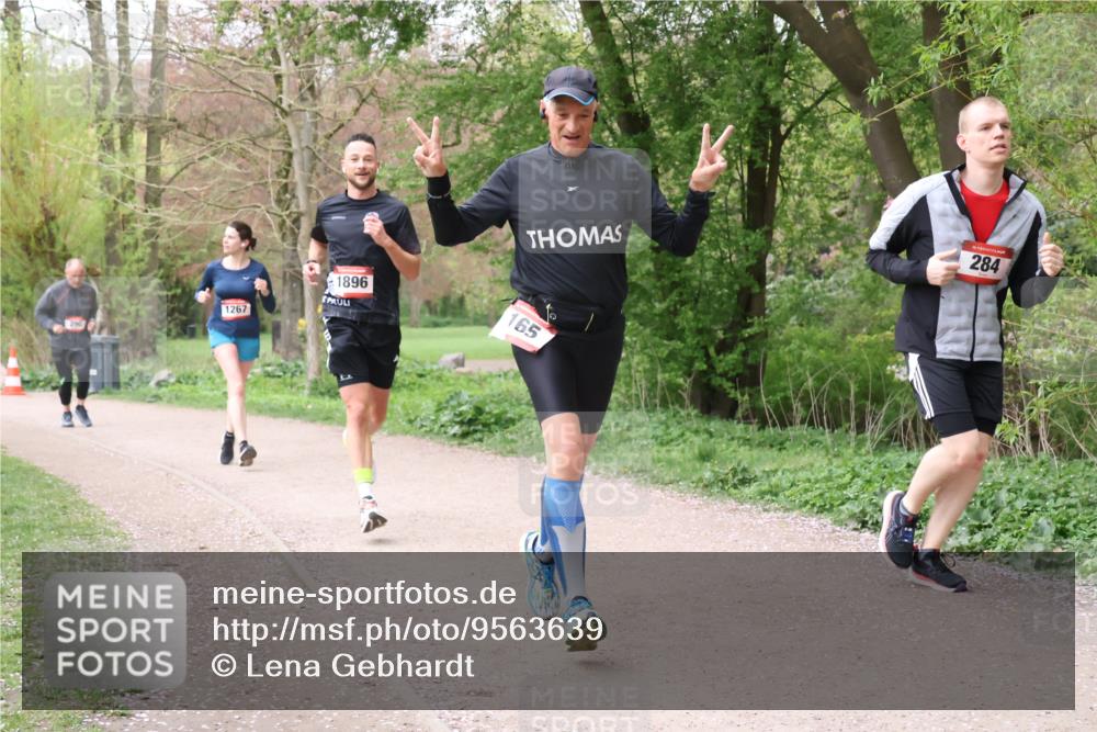 19.04.2026 - Hammer Lauf Lena Gebhardt http://msf.ph/oto/9563639 19.04.2026 10:11:41 Laufen 1896, 1267, 284, 165 meine-sportfotos.de