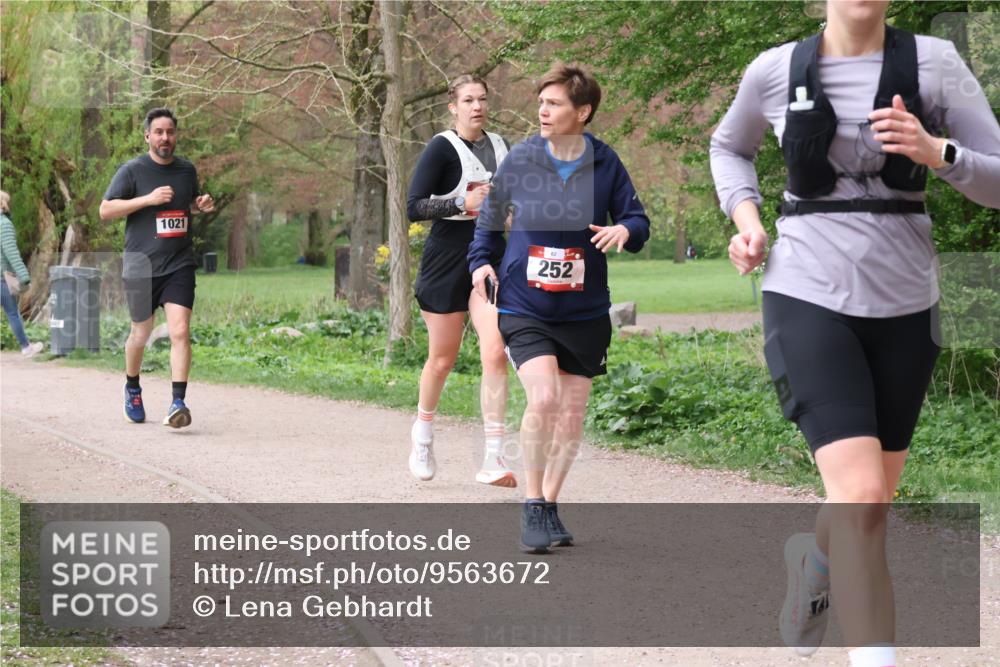 19.04.2026 - Hammer Lauf Lena Gebhardt http://msf.ph/oto/9563672 19.04.2026 10:12:06 Laufen 1021, 252 meine-sportfotos.de