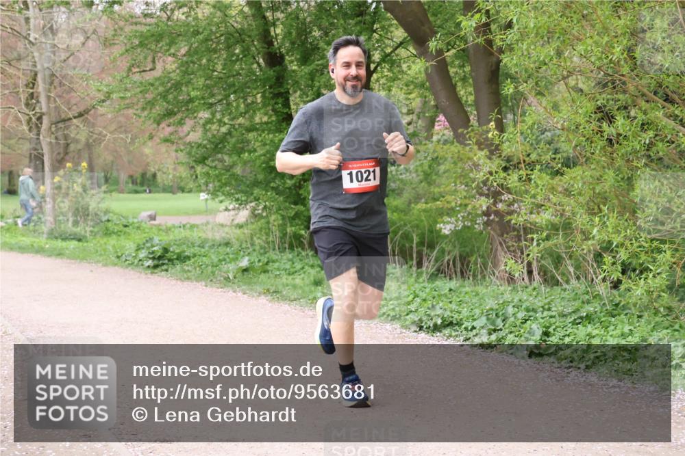 19.04.2026 - Hammer Lauf Lena Gebhardt http://msf.ph/oto/9563681 19.04.2026 10:12:10 Laufen 16, 1021 meine-sportfotos.de