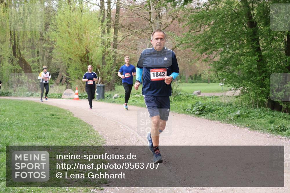 19.04.2026 - Hammer Lauf Lena Gebhardt http://msf.ph/oto/9563707 19.04.2026 10:12:31 Laufen 1239, 1713, 1081, 16, 1842 meine-sportfotos.de