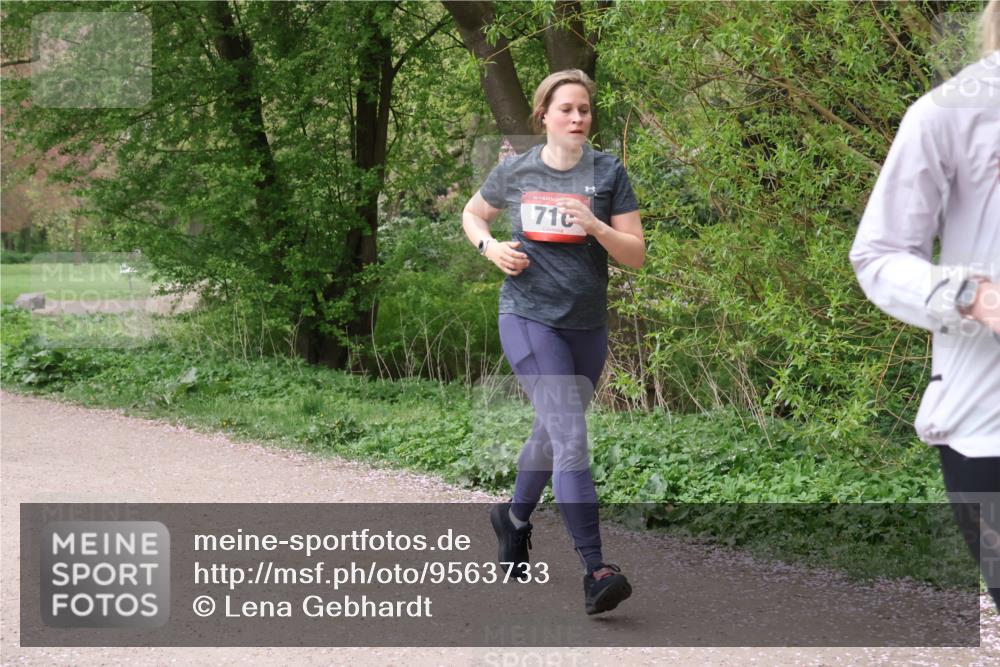 19.04.2026 - Hammer Lauf Lena Gebhardt http://msf.ph/oto/9563733 19.04.2026 10:12:45 Laufen 16, 71 meine-sportfotos.de