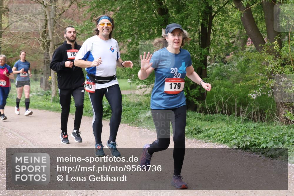 19.04.2026 - Hammer Lauf Lena Gebhardt http://msf.ph/oto/9563736 19.04.2026 10:12:46 Laufen 579, 544, 78, 40, 20, 20, 16, 179 meine-sportfotos.de
