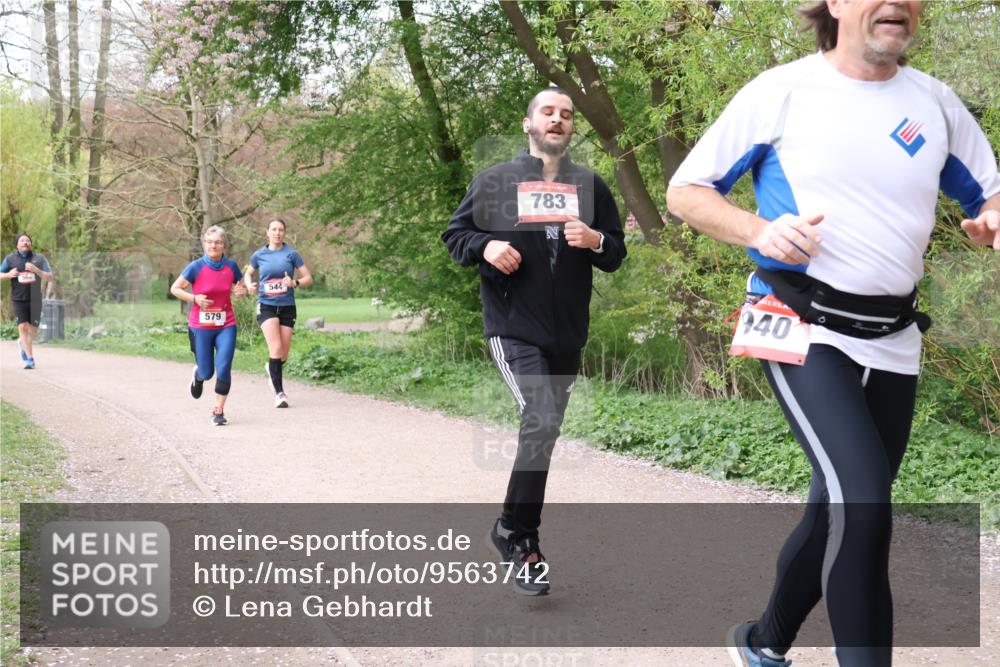 19.04.2026 - Hammer Lauf Lena Gebhardt http://msf.ph/oto/9563742 19.04.2026 10:12:48 Laufen 579, 544, 783, 940 meine-sportfotos.de