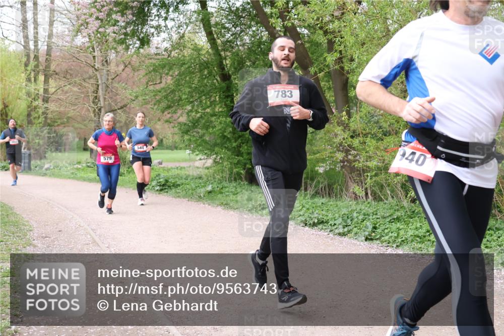 19.04.2026 - Hammer Lauf Lena Gebhardt http://msf.ph/oto/9563743 19.04.2026 10:12:48 Laufen 579, 544, 783, 940, 0 meine-sportfotos.de