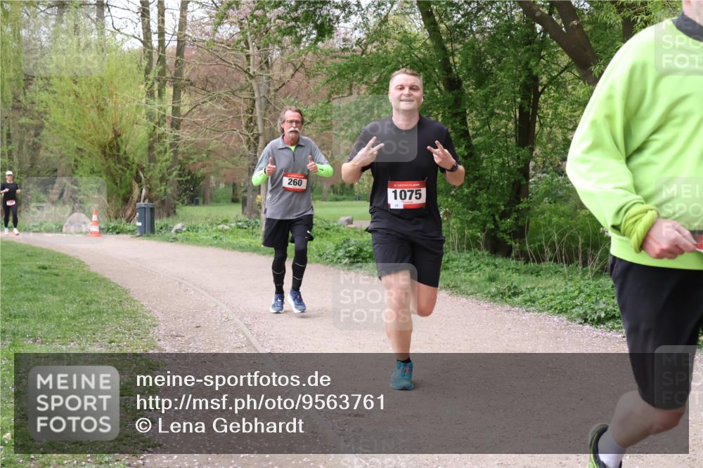 19.04.2026 - Hammer Lauf Lena Gebhardt http://msf.ph/oto/9563761 19.04.2026 10:12:57 Laufen 260, 1075 meine-sportfotos.de