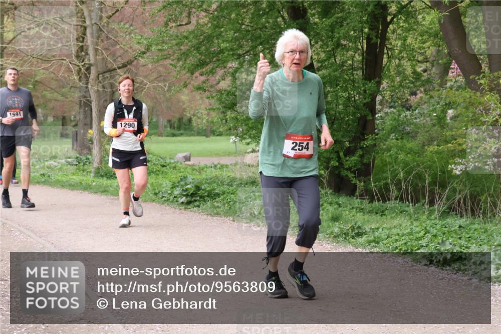 19.04.2026 - Hammer Lauf Lena Gebhardt http://msf.ph/oto/9563809 19.04.2026 10:13:19 Laufen 1691, 1290, 16, 254 meine-sportfotos.de