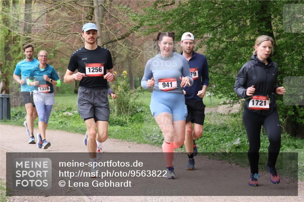 19.04.2026 - Hammer Lauf Lena Gebhardt http://msf.ph/oto/9563822 19.04.2026 10:13:24 Laufen 1329, 1256, 941, 79, 1721 meine-sportfotos.de