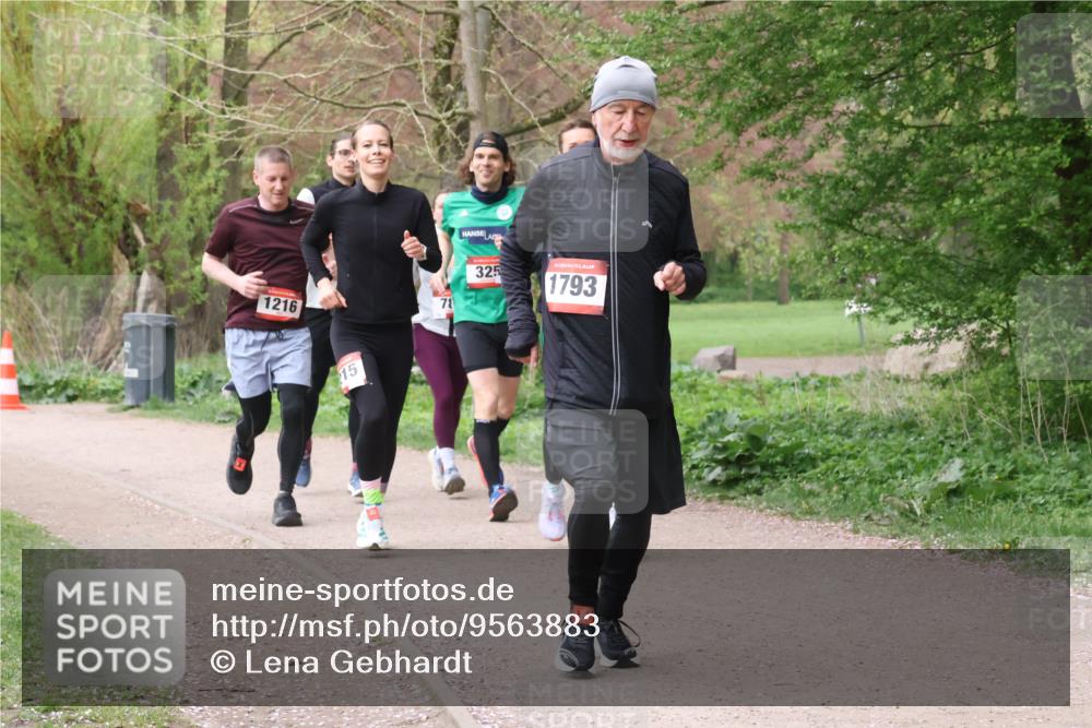 19.04.2026 - Hammer Lauf Lena Gebhardt http://msf.ph/oto/9563883 19.04.2026 10:13:49 Laufen 1216, 15, 78, 325, 1793 meine-sportfotos.de