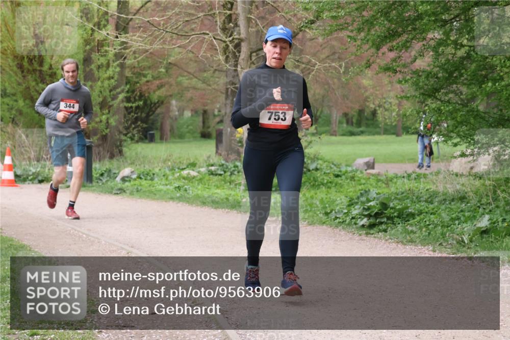19.04.2026 - Hammer Lauf Lena Gebhardt http://msf.ph/oto/9563906 19.04.2026 10:14:00 Laufen 344, 753 meine-sportfotos.de