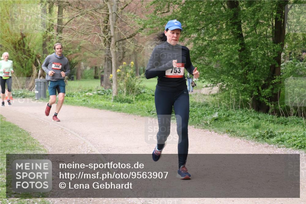 19.04.2026 - Hammer Lauf Lena Gebhardt http://msf.ph/oto/9563907 19.04.2026 10:14:00 Laufen 1008, 344, 753, 21 meine-sportfotos.de