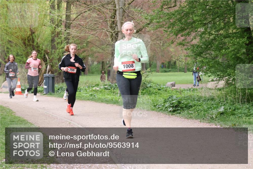 19.04.2026 - Hammer Lauf Lena Gebhardt http://msf.ph/oto/9563914 19.04.2026 10:14:05 Laufen 1744, 804, 755, 1008 meine-sportfotos.de
