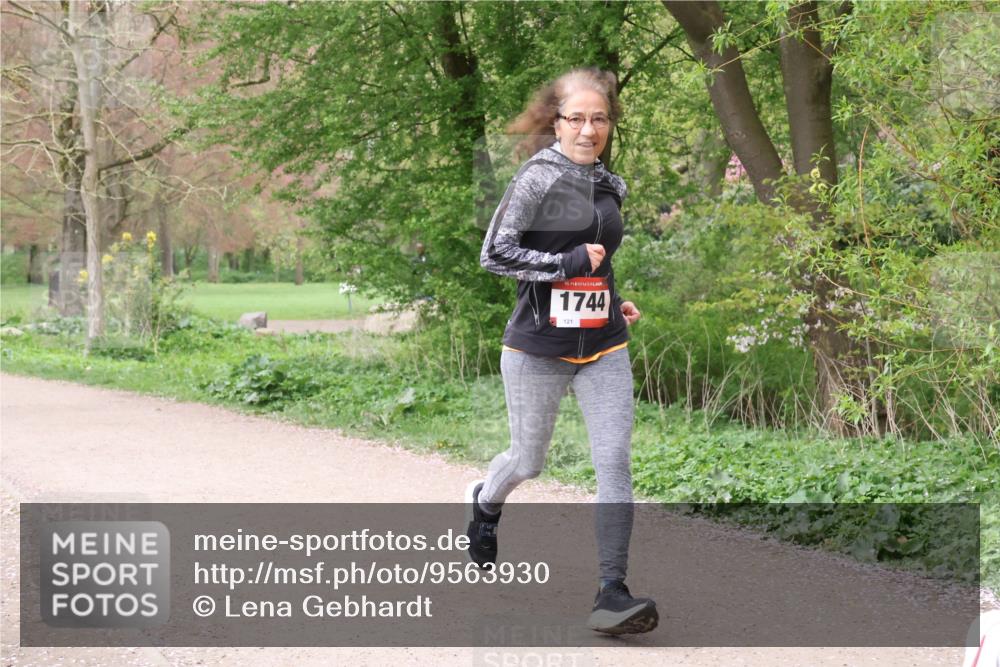 19.04.2026 - Hammer Lauf Lena Gebhardt http://msf.ph/oto/9563930 19.04.2026 10:14:12 Laufen 16, 1744, 121 meine-sportfotos.de