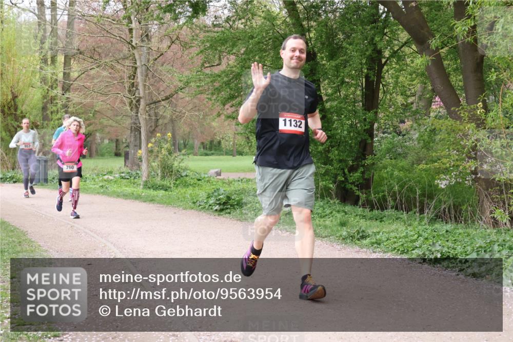 19.04.2026 - Hammer Lauf Lena Gebhardt http://msf.ph/oto/9563954 19.04.2026 10:14:29 Laufen 760, 1132 meine-sportfotos.de
