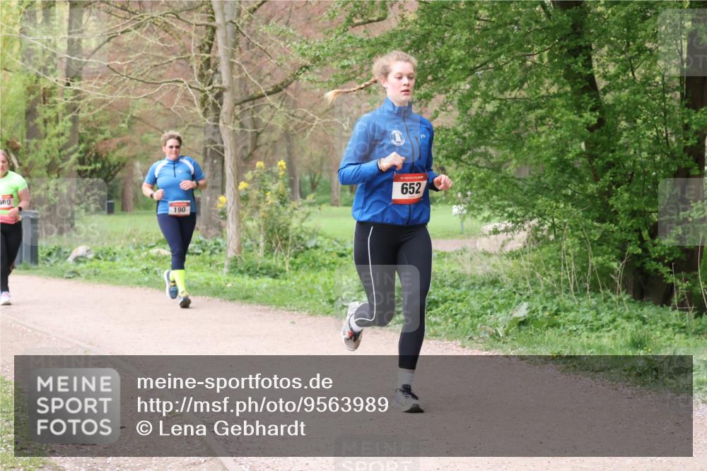 19.04.2026 - Hammer Lauf Lena Gebhardt http://msf.ph/oto/9563989 19.04.2026 10:14:49 Laufen 560, 190, 16, 652 meine-sportfotos.de
