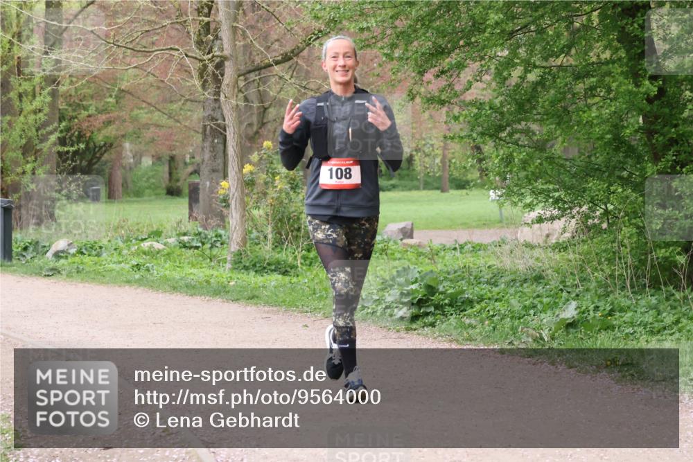 19.04.2026 - Hammer Lauf Lena Gebhardt http://msf.ph/oto/9564000 19.04.2026 10:14:55 Laufen 108 meine-sportfotos.de