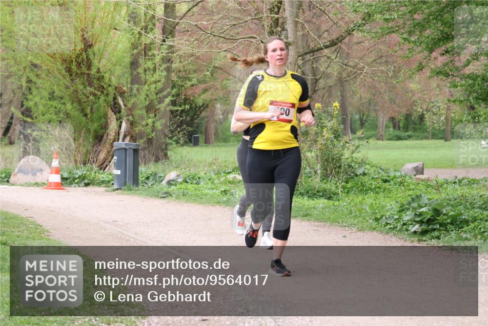 19.04.2026 - Hammer Lauf Lena Gebhardt http://msf.ph/oto/9564017 19.04.2026 10:15:11 Laufen 00 meine-sportfotos.de