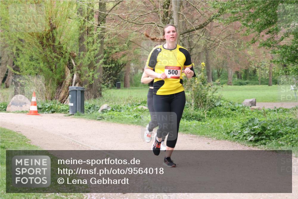 19.04.2026 - Hammer Lauf Lena Gebhardt http://msf.ph/oto/9564018 19.04.2026 10:15:11 Laufen 500 meine-sportfotos.de