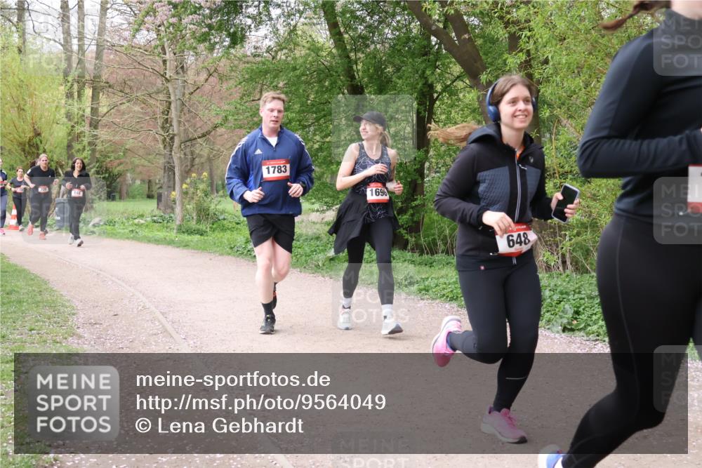 19.04.2026 - Hammer Lauf Lena Gebhardt http://msf.ph/oto/9564049 19.04.2026 10:15:48 Laufen 720, 1783, 1696, 648 meine-sportfotos.de
