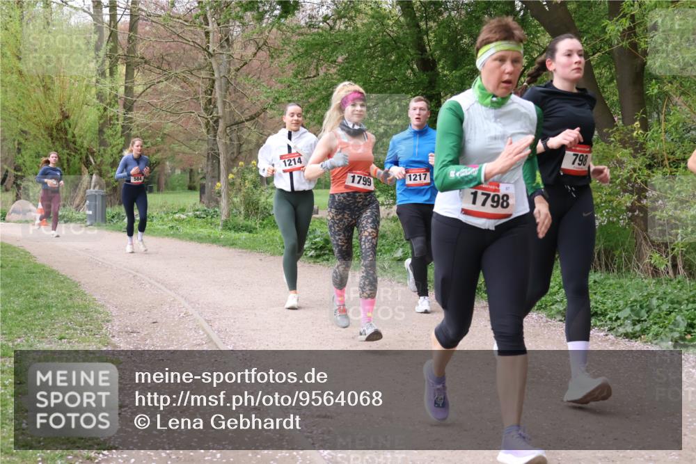 19.04.2026 - Hammer Lauf Lena Gebhardt http://msf.ph/oto/9564068 19.04.2026 10:15:57 Laufen 1214, 584, 1799, 1217, 1798, 798 meine-sportfotos.de