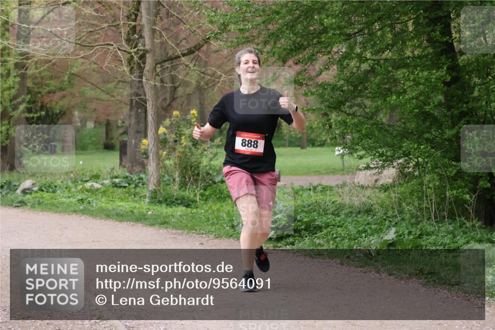 19.04.2026 - Hammer Lauf Lena Gebhardt http://msf.ph/oto/9564091 19.04.2026 10:16:15 Laufen 888 meine-sportfotos.de