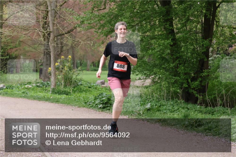 19.04.2026 - Hammer Lauf Lena Gebhardt http://msf.ph/oto/9564092 19.04.2026 10:16:16 Laufen 16, 888 meine-sportfotos.de