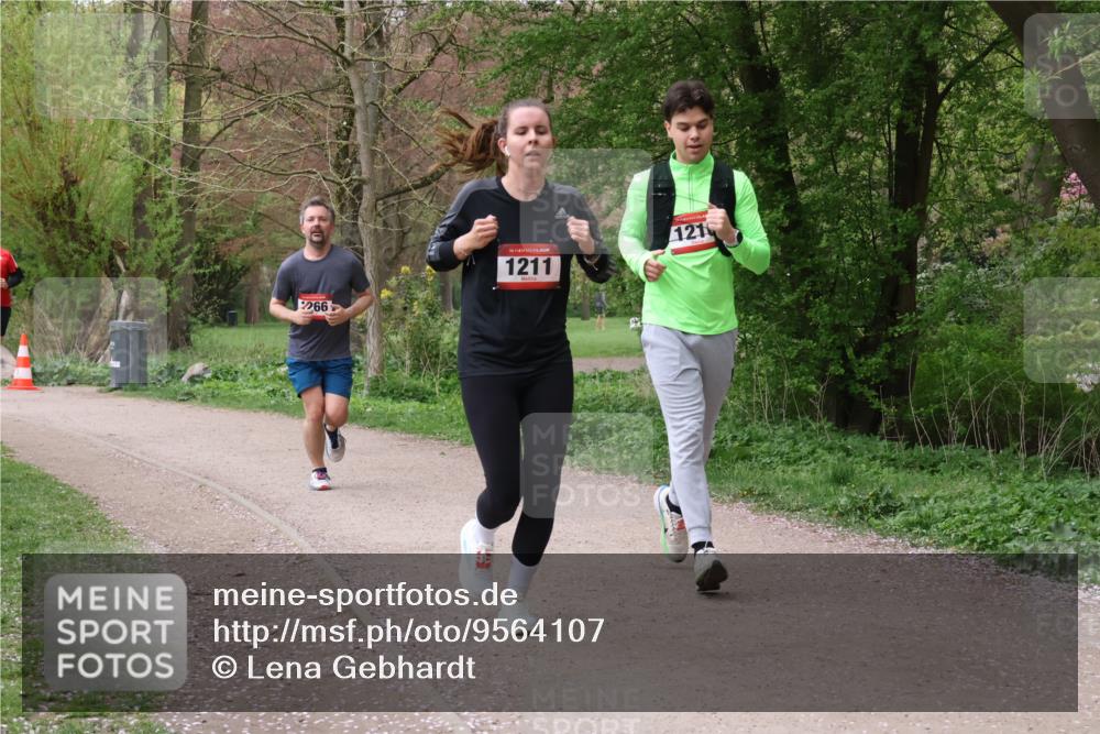 19.04.2026 - Hammer Lauf Lena Gebhardt http://msf.ph/oto/9564107 19.04.2026 10:16:26 Laufen 266, 16, 1211, 121 meine-sportfotos.de