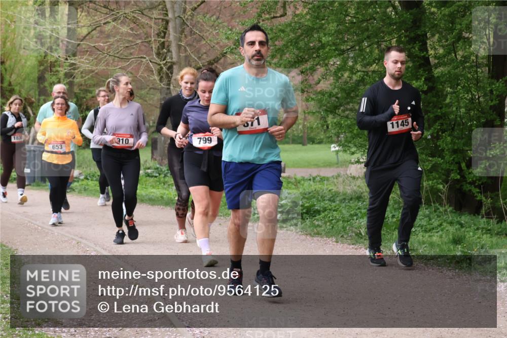 19.04.2026 - Hammer Lauf Lena Gebhardt http://msf.ph/oto/9564125 19.04.2026 10:16:41 Laufen 1830, 653, 210, 799, 1145 meine-sportfotos.de