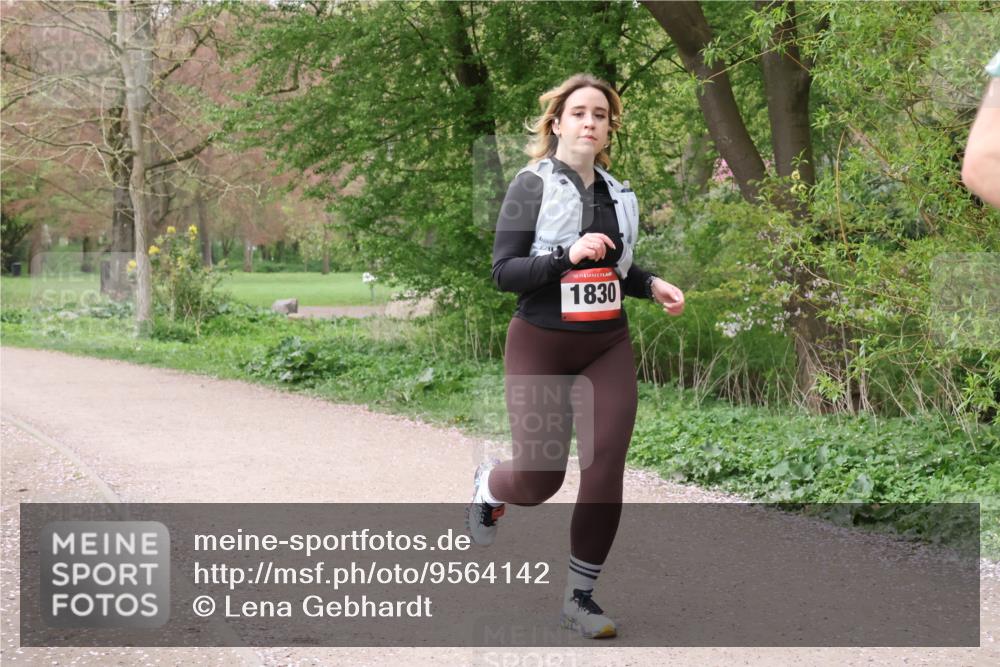 19.04.2026 - Hammer Lauf Lena Gebhardt http://msf.ph/oto/9564142 19.04.2026 10:16:47 Laufen 16, 1830 meine-sportfotos.de