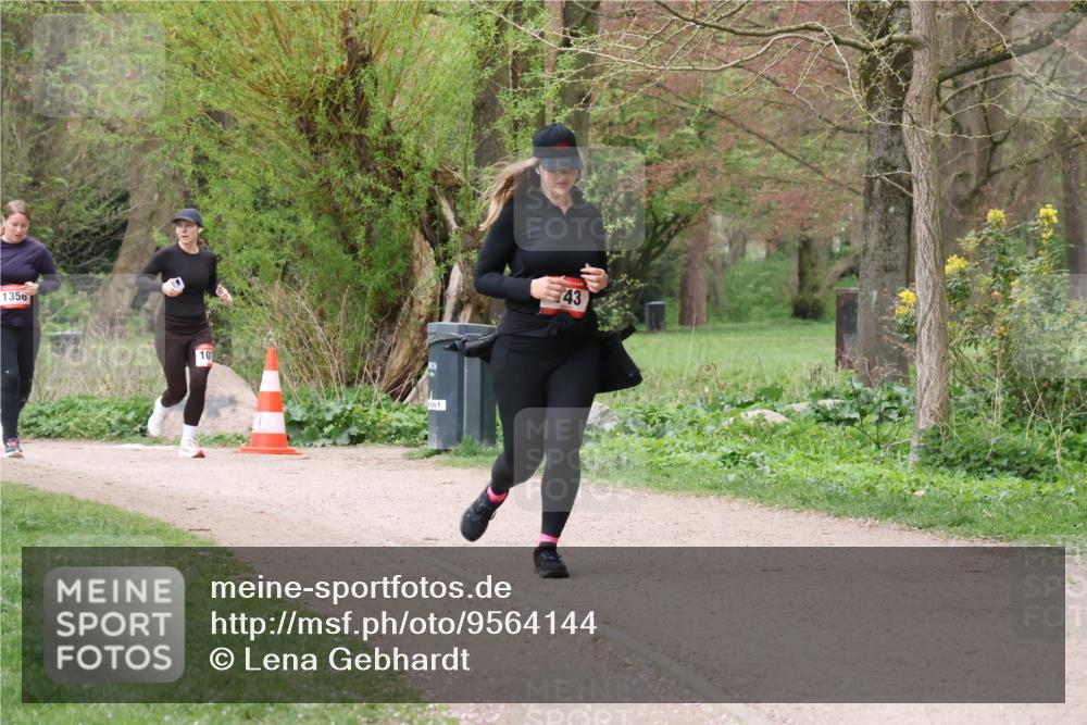 19.04.2026 - Hammer Lauf Lena Gebhardt http://msf.ph/oto/9564144 19.04.2026 10:16:48 Laufen 1356, 10, 43 meine-sportfotos.de