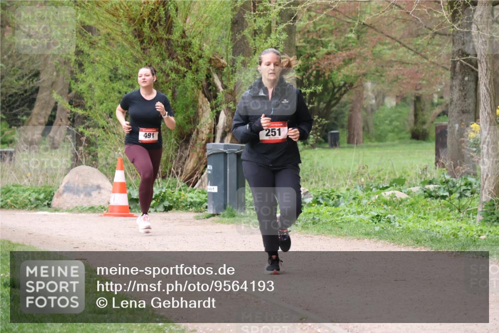 19.04.2026 - Hammer Lauf Lena Gebhardt http://msf.ph/oto/9564193 19.04.2026 10:17:19 Laufen 491, 251 meine-sportfotos.de