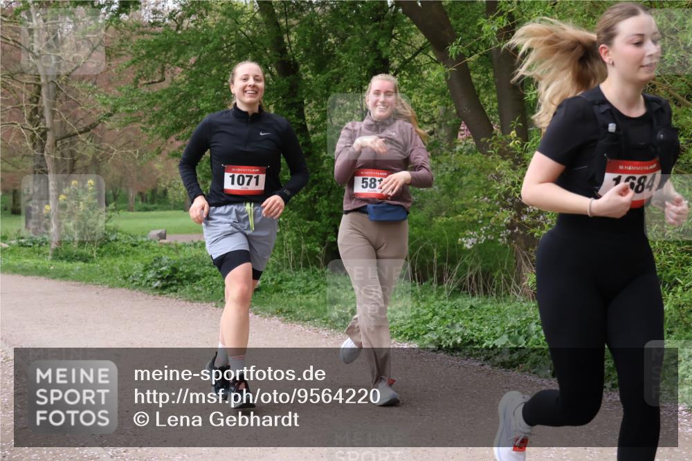 19.04.2026 - Hammer Lauf Lena Gebhardt http://msf.ph/oto/9564220 19.04.2026 10:17:36 Laufen 16, 1071, 58, 16, 684 meine-sportfotos.de