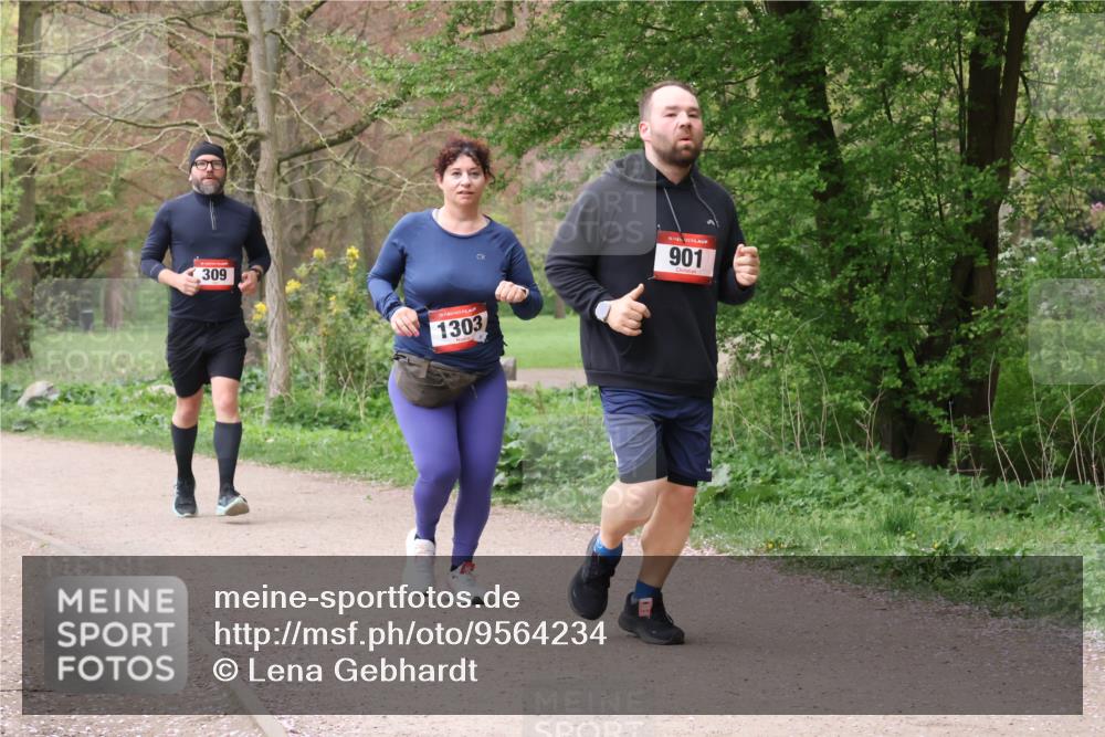 19.04.2026 - Hammer Lauf Lena Gebhardt http://msf.ph/oto/9564234 19.04.2026 10:17:44 Laufen 309, 1303, 901 meine-sportfotos.de