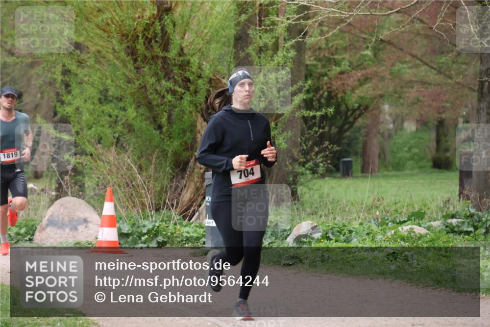 19.04.2026 - Hammer Lauf Lena Gebhardt http://msf.ph/oto/9564244 19.04.2026 10:17:48 Laufen 1819, 704 meine-sportfotos.de