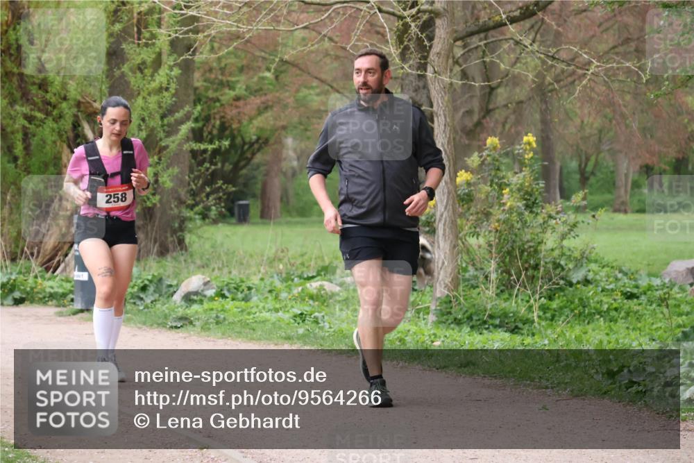 19.04.2026 - Hammer Lauf Lena Gebhardt http://msf.ph/oto/9564266 19.04.2026 10:18:11 Laufen 258 meine-sportfotos.de