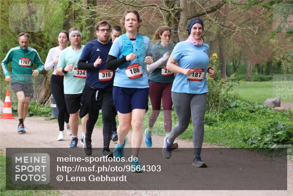 19.04.2026 - Hammer Lauf Lena Gebhardt http://msf.ph/oto/9564303 19.04.2026 10:19:00 Laufen 1767, 334, 310, 186, 21, 187 meine-sportfotos.de